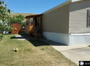 813 Platte Ave, Mills, WY 82644