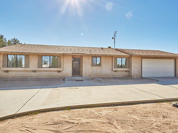 2nd image of 14609 Eucalyptus St
