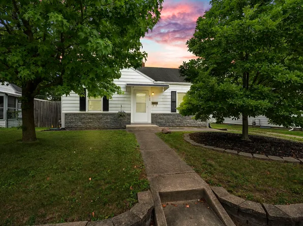 2124 Cozy Ct, Fort Wayne, IN 46802