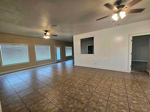 4th image of 63900 E 298th Ln