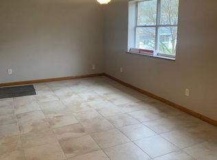 1805 Pinewood Dr, Charleston, WV