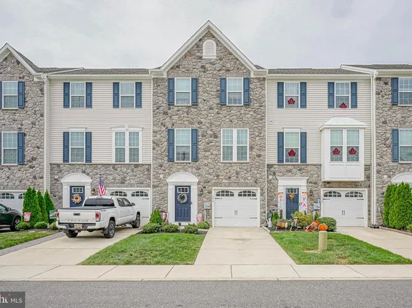 1052 Noble Pl, Sewell, NJ 08080