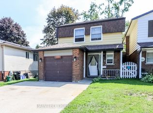 33 B Cundles Rd E, Barrie, ON L4M 2Z6