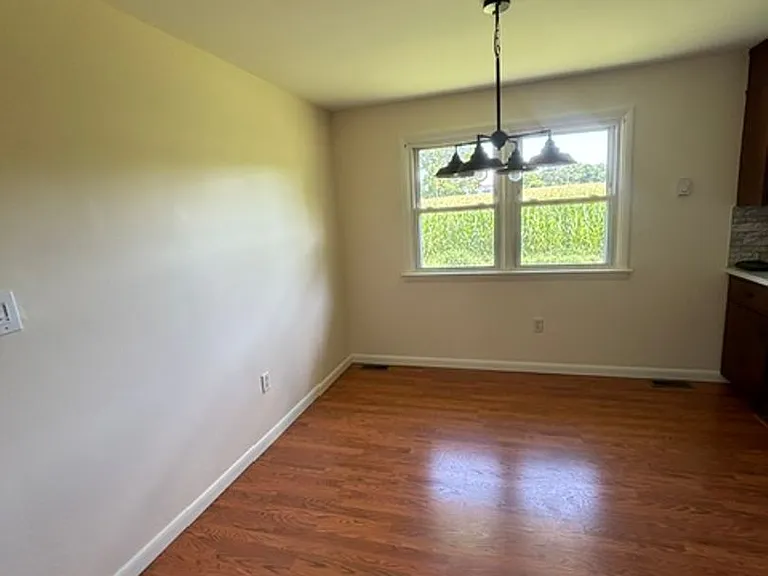 34 Locust Ln — Photo 13