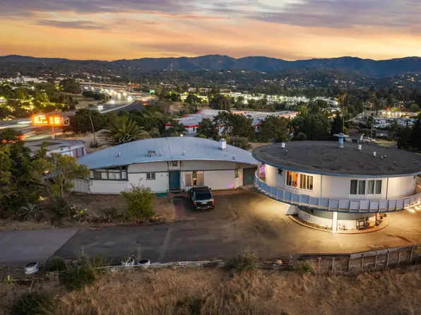 4 Harkle Rd, Novato, CA 94945