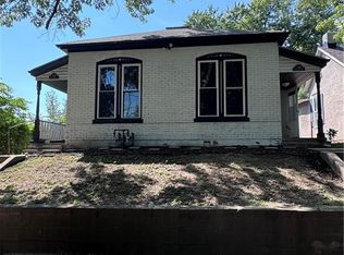 2108 S 14th St, Saint Joseph, MO 64503