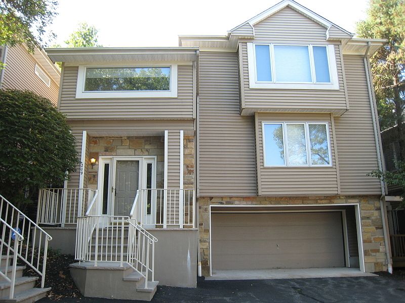 1st image of 209 Clarken Dr
