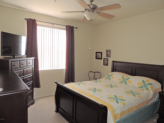 5th image of 1941 S Pierpont Dr #1001