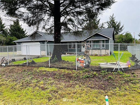 2nd image of 299 Wishkah St SW #98569