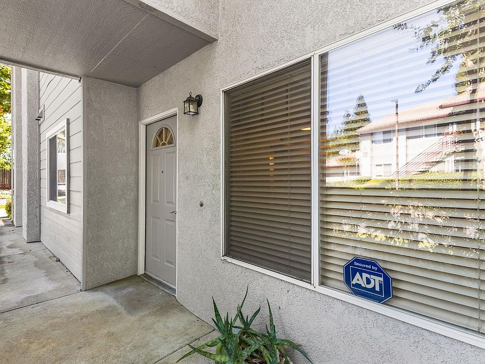 1st image of 4900 Dover Lane #1309