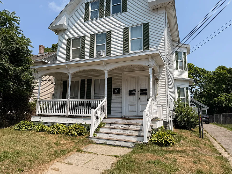 17 Harrison St #B