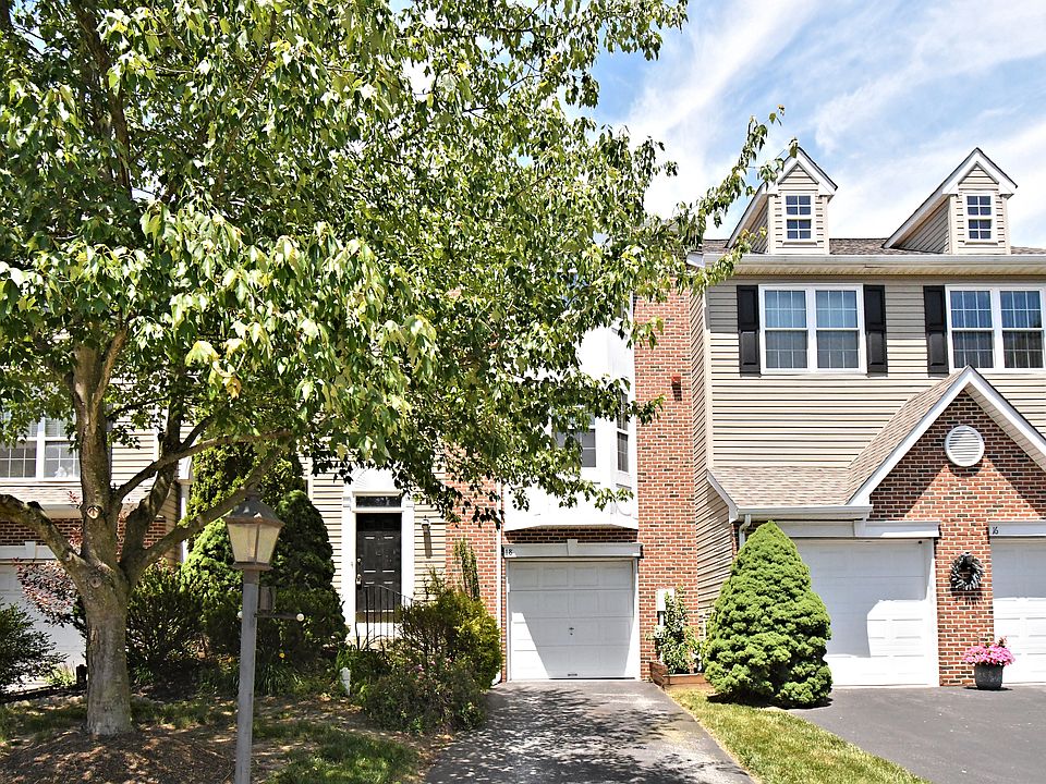 1st image of 18 Norsham Way #1