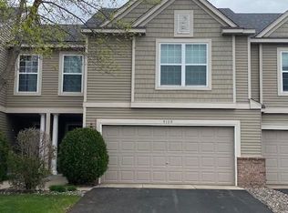 5119 Farnham Dr N, Hugo, MN 55038