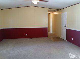 225 Hillcrest Ave, Fayetteville, GA 30214