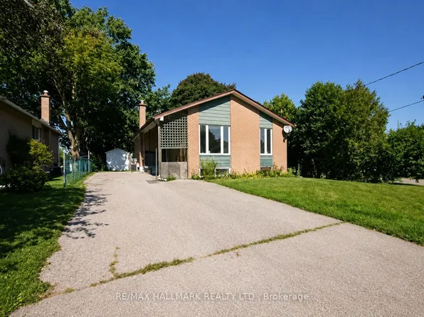 68 Child Dr, Aurora, ON