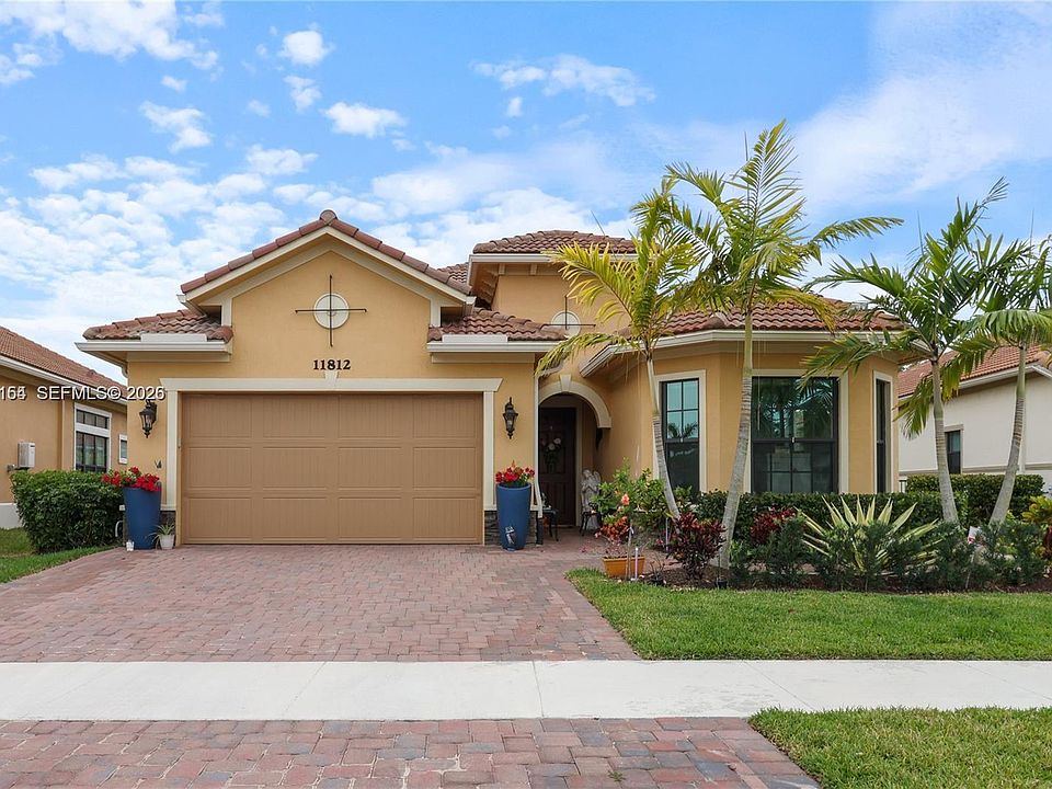 1st image of 11812 Cantal Cir S