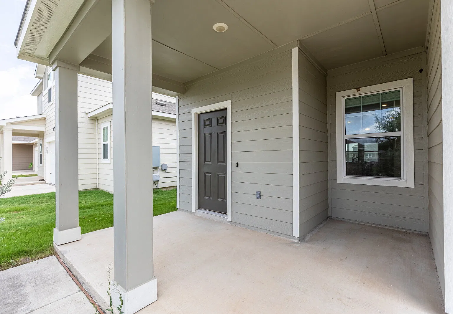 3 bed, 2.0 bath, 1420 sqft, $1,850 — Photo 4