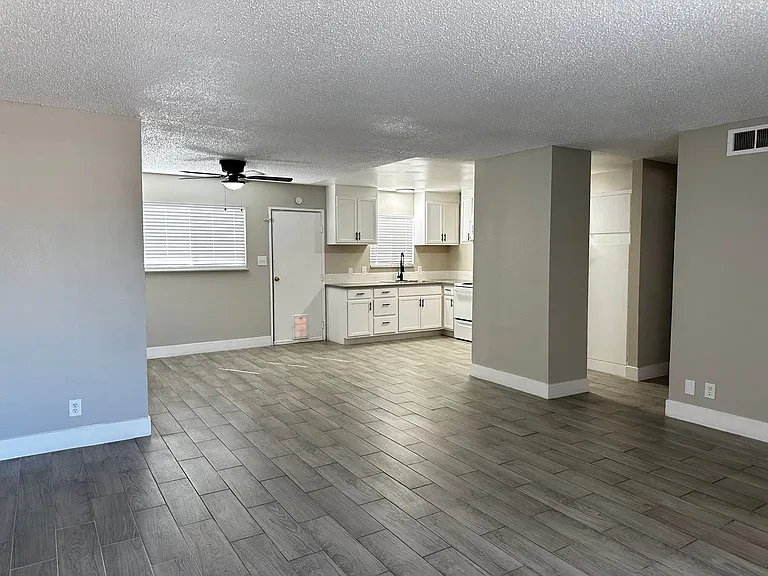 2967 Ferndale St — Photo 15
