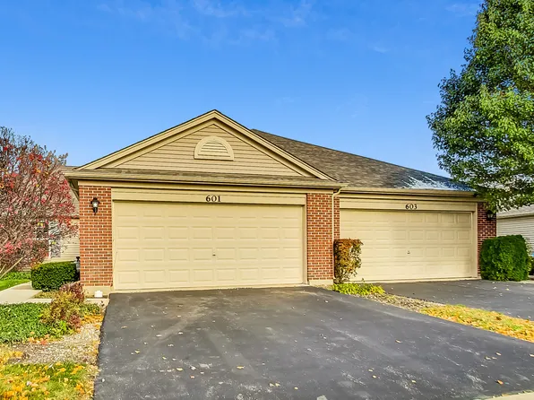 601 S Essington Dr, Round Lake, IL 60073