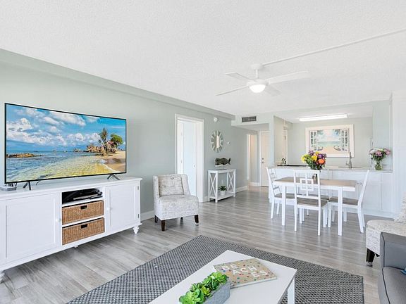 3rd image of 5300 Ocean Beach Blvd APT 203