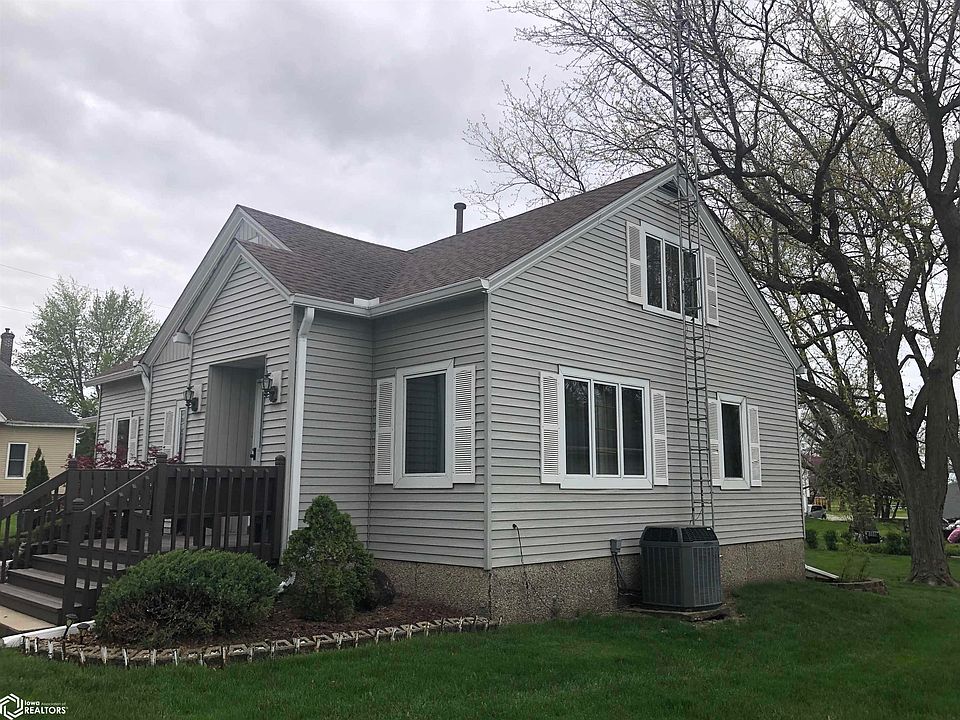 2nd image of 233 S Walnut St