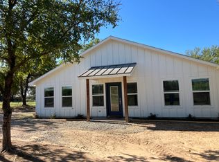 5759 Old Dennis Rd, Weatherford, TX 76087