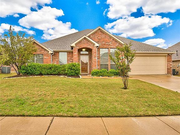 2nd image of 2920 Aurora Mist Dr