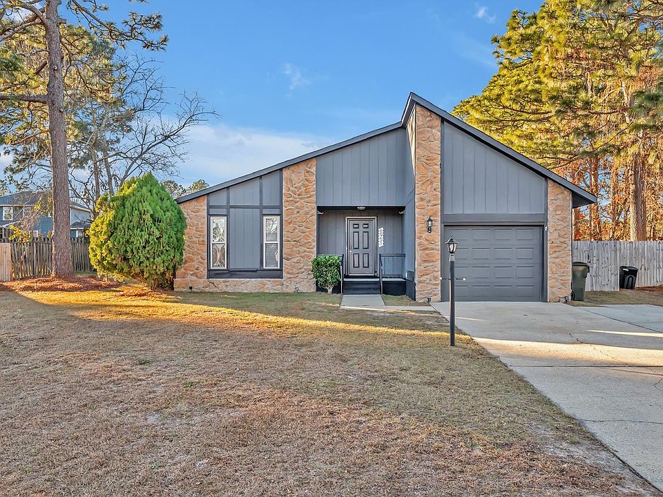 1st image of 6951 Skyhawk Dr