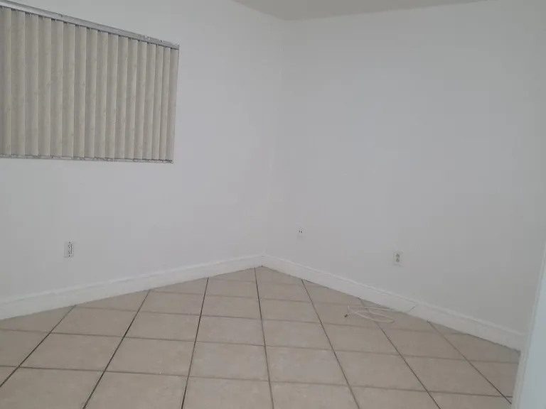 8730 SW 133rd Avenue Rd #32 — Photo 14