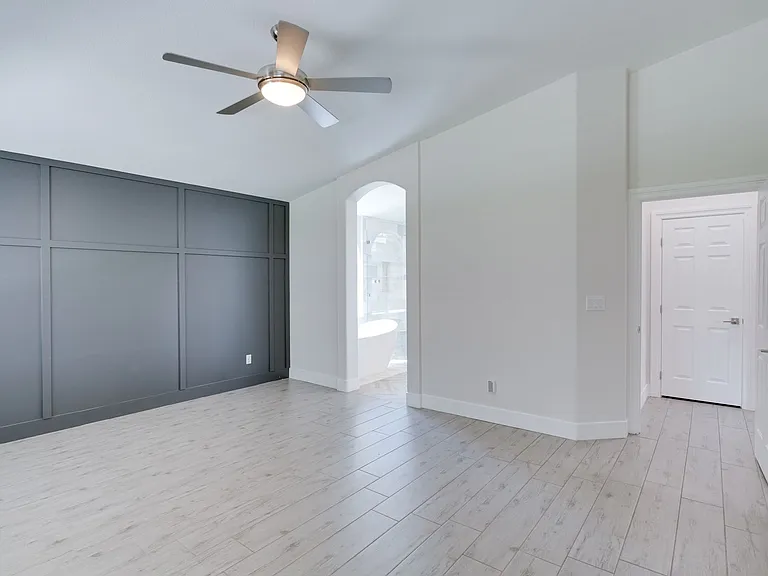 1088 Snow Roof Ave — Photo 21
