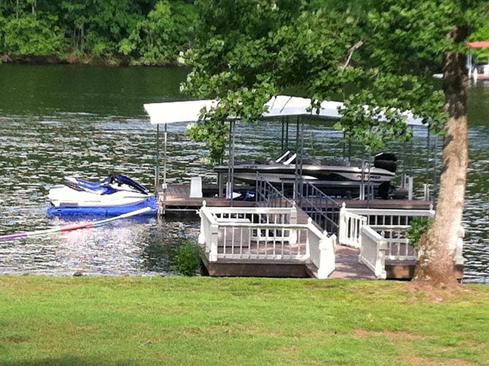 1st image of 356 Hillwood Dr