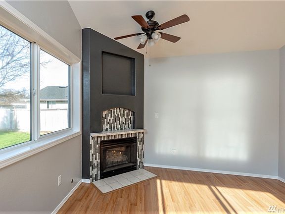 4th image of 13828 53rd Ave NE