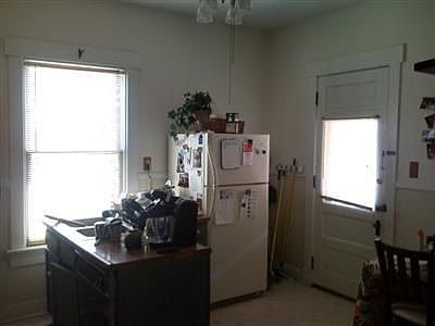 3rd image of 42 High St
