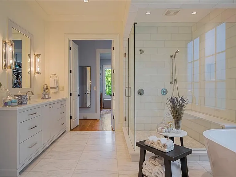840 Kenry Ct — Photo 44