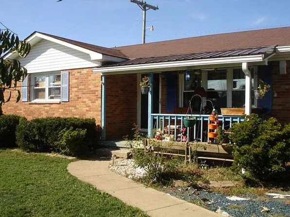 6710 W State Highway 10, Tollesboro, KY 41189