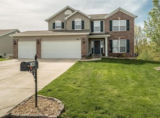 148 Riverdale Woods Cir, Saint Paul, MO 63366