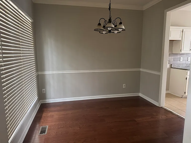 1201 Deer Trail Rd — Photo 6