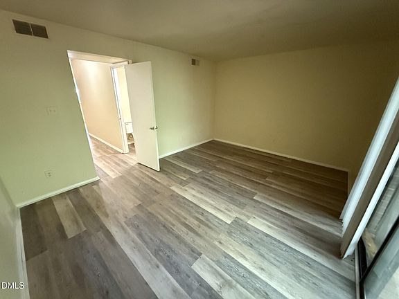 5th image of 1235 Teakwood Pl