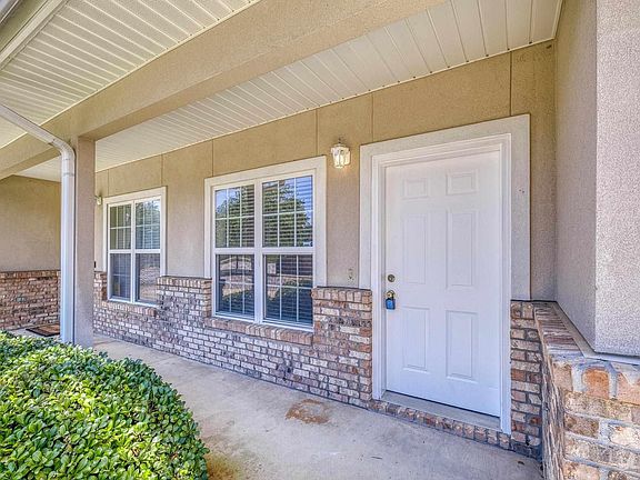4th image of 1551 Bentley Cir