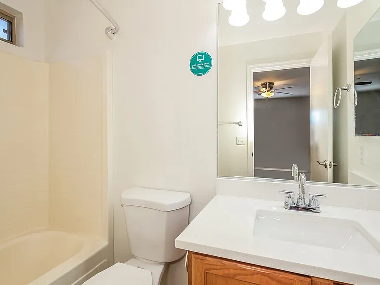 14973 W Port Au Prince Ln — Photo 10