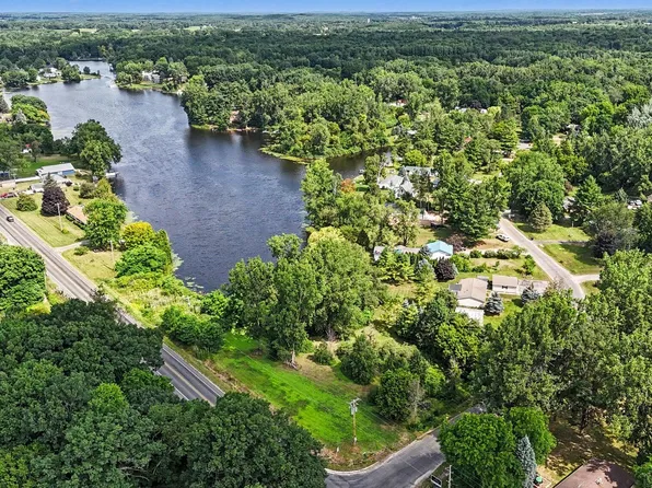 E Shore Dr, Stanton, MI 48888