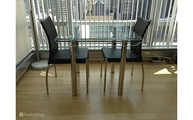 Rented by Douglas Elliman | media 29