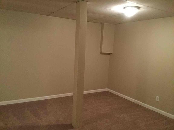 5th image of 1989 Winding Creek Ln SW