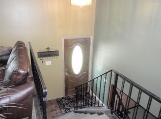 4 Guilford Rd, Montgomery, IL 60538