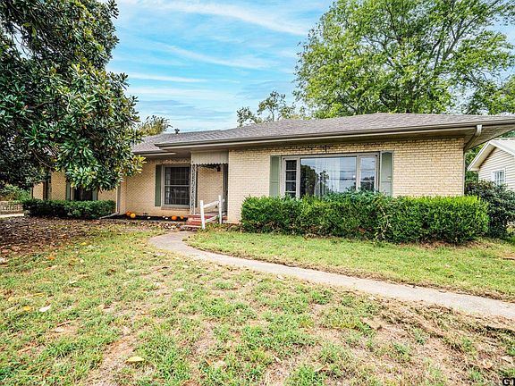 300 Leftwich St, Mount Vernon, TX 75457 | MLS #23013941 | Zillow