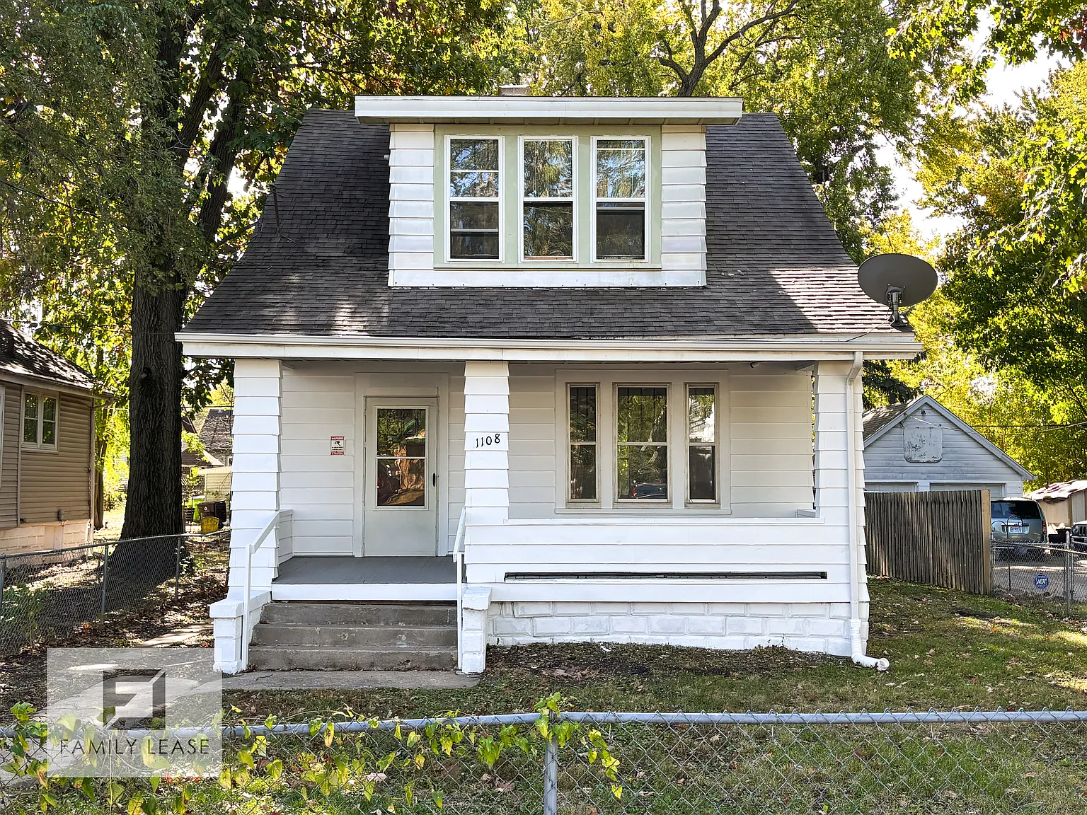 1108 E Virginia Ave photo 1