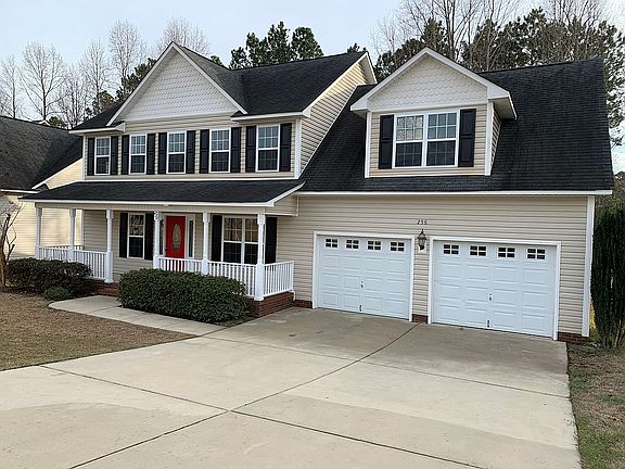2nd image of 256 Marquis Dr