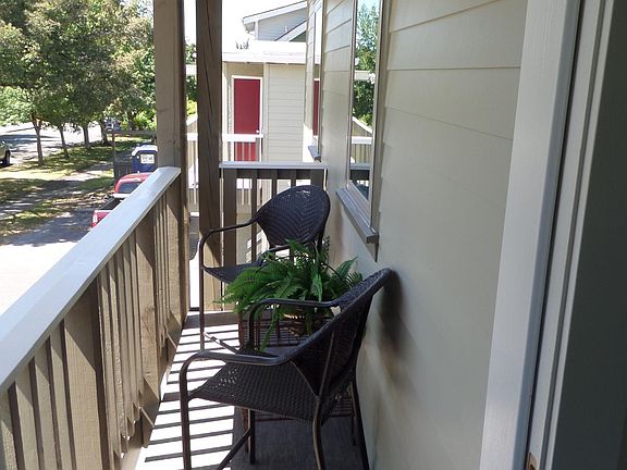 Second deck off the living room