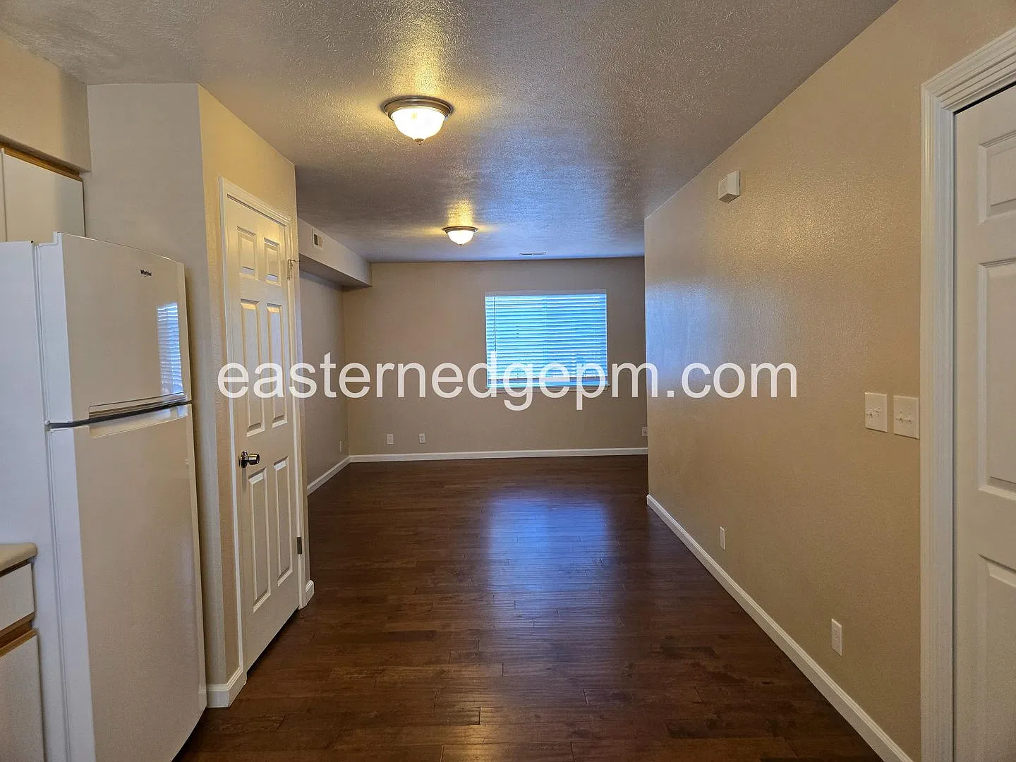 Valley Vista Apartments — Photo 4