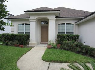 1418 W Chinaberry Ct, Saint Johns, FL 32259